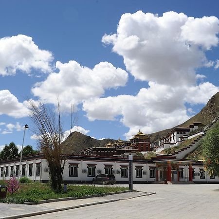 Wanrun International Resort Hotel In Tibet Xigaze Екстер'єр фото