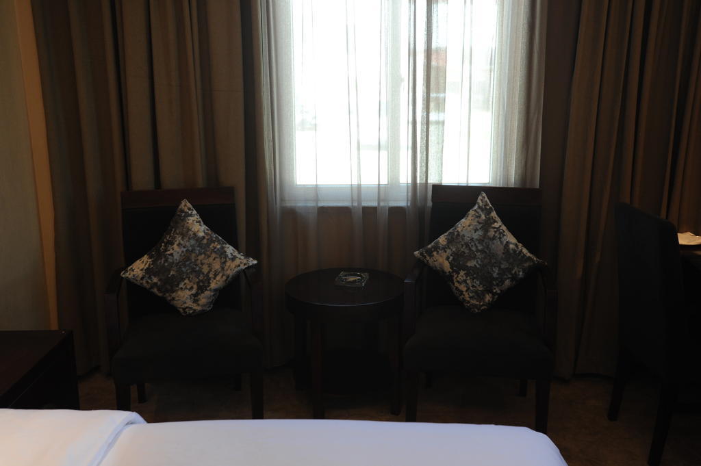 Wanrun International Resort Hotel In Tibet Xigaze Номер фото