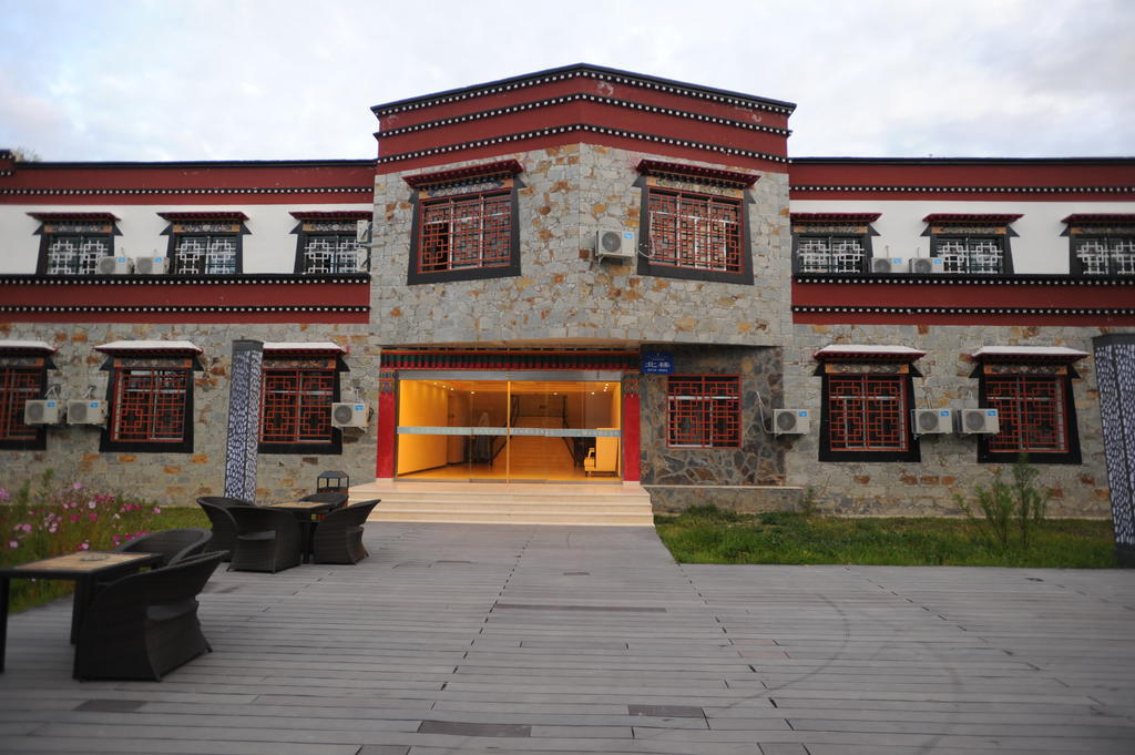 Wanrun International Resort Hotel In Tibet Xigaze Екстер'єр фото